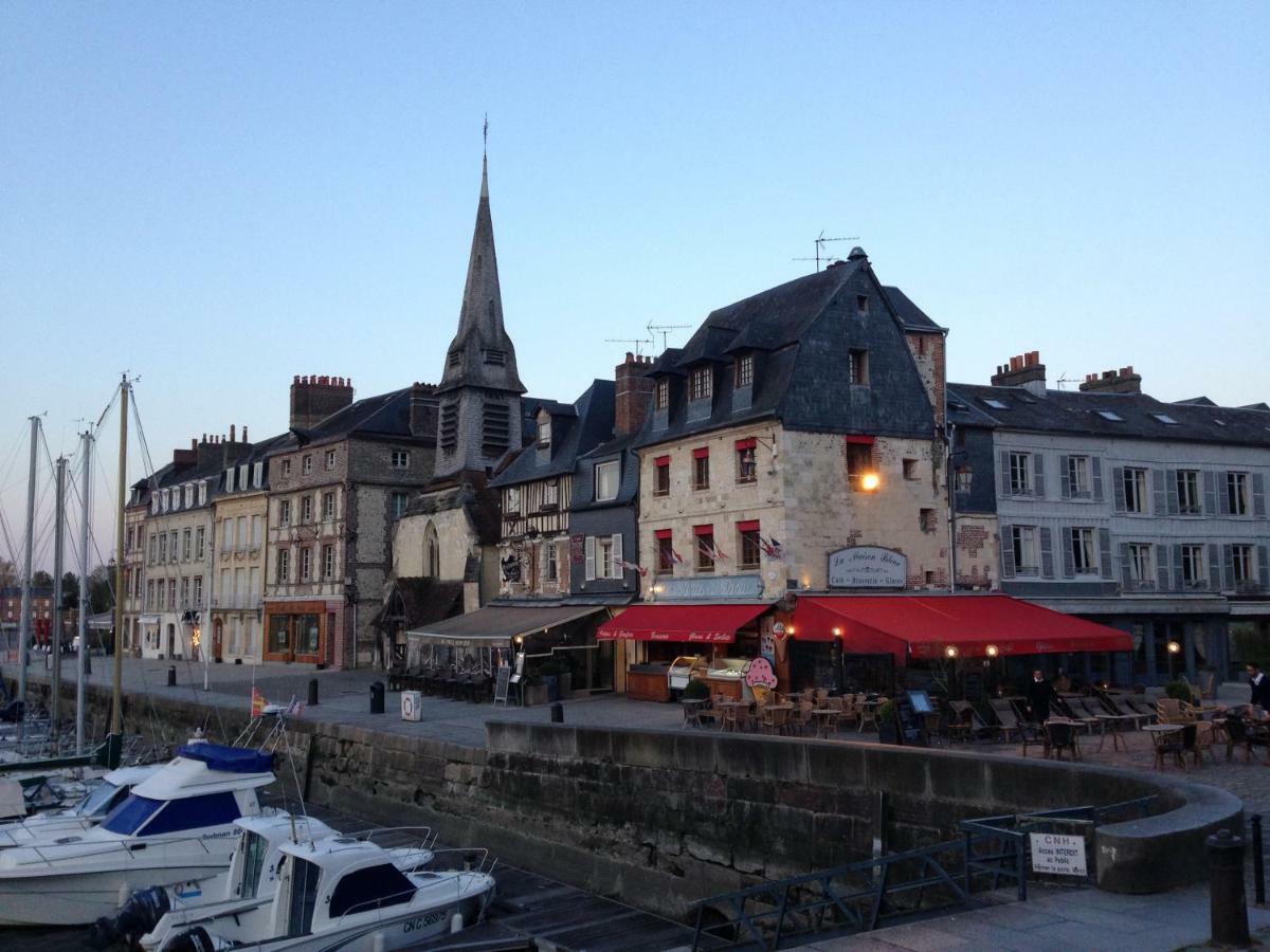 Un Petit Nid A Honfleur Apartment Luaran gambar